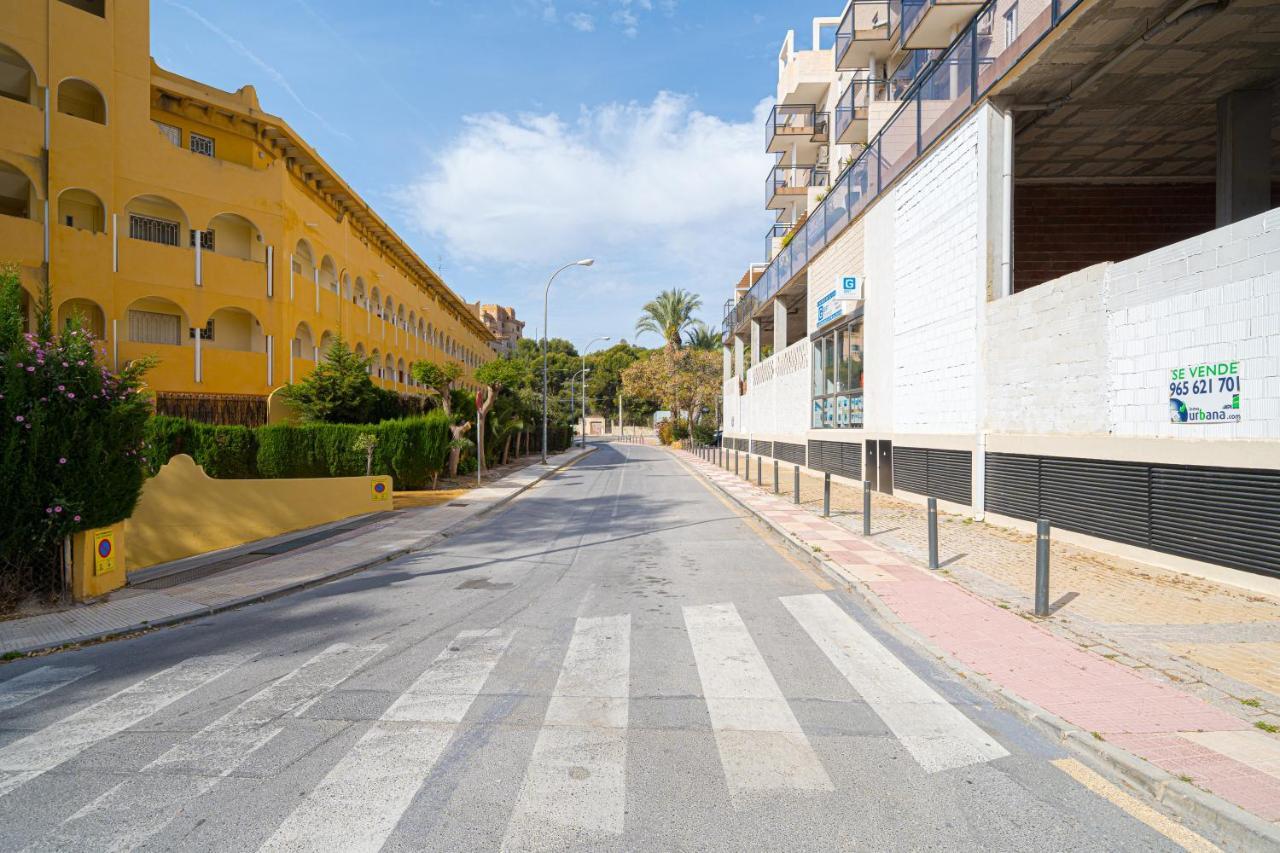 Apartment Sandra By The Sea El Campello Exterior foto
