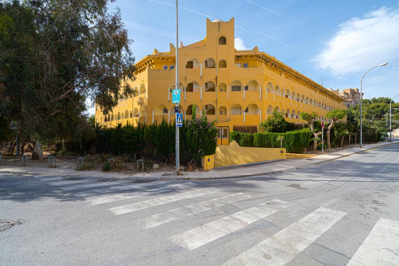 Apartment Sandra By The Sea El Campello Exterior foto